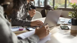 Découvrez comment cybercollège simplifie la vie des collégiens